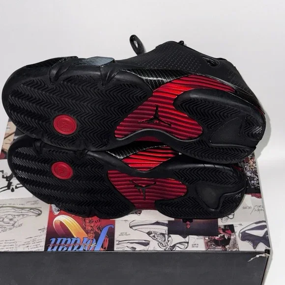 Jordan Retro14 Black Ferrari Men's size 10 - Picture 6 of 7
